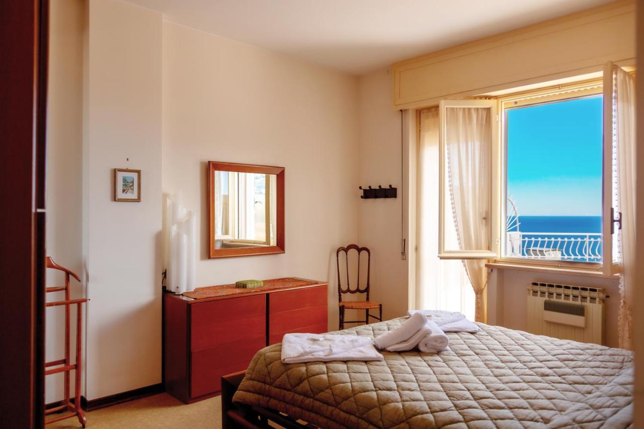 168B - La Terrazza Sul Mare, Casa A 10 Minuti Da Spiaggia, Parcheggio Privato Gratis Sanremo Luaran gambar